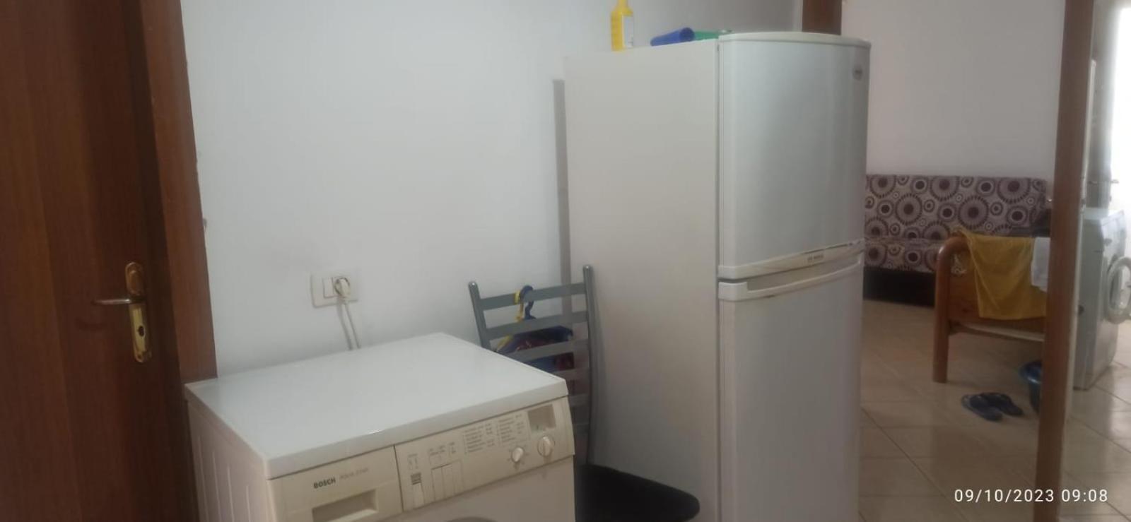 Royal 3 Hostel Tirana Zewnętrze zdjęcie